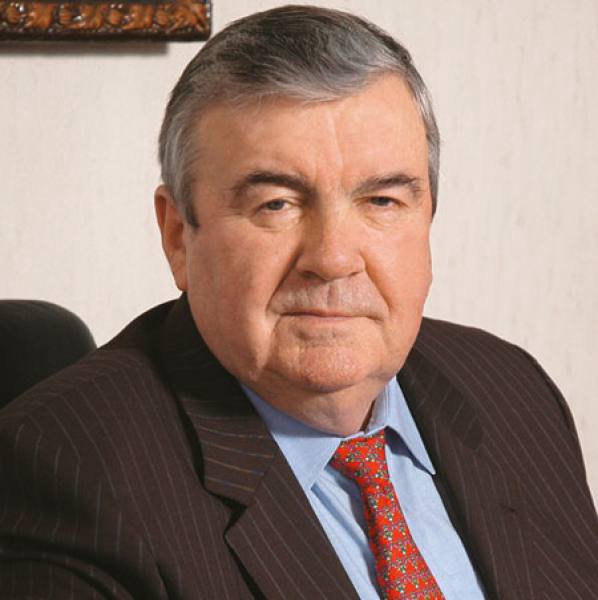 Ultimă oră! A murit primul președinte al R. Moldova, Mircea Snegur