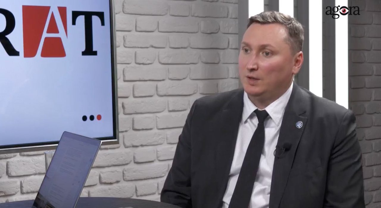 Avocatul Poporului critică mecanismul care a permis suspendarea unor licențe media. Cere revizuirea prevederilor din lege