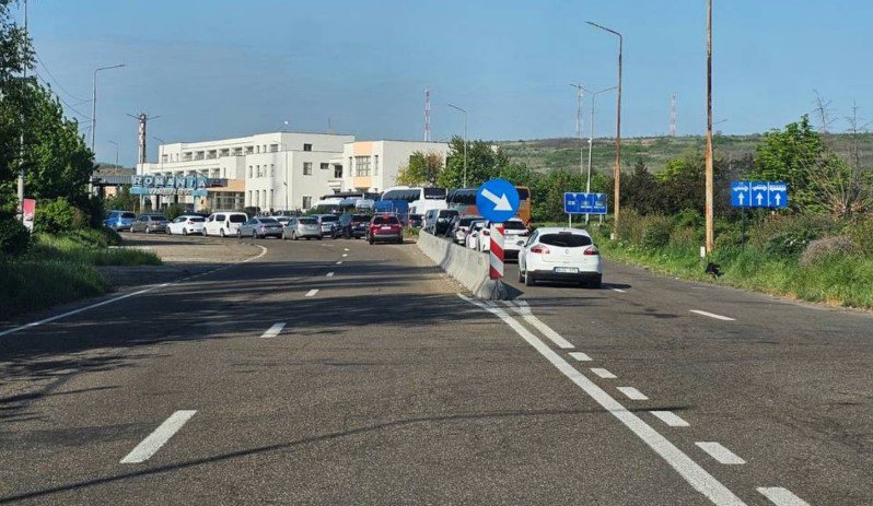 Vara vine cu flux sporit de călători la hotare: Peste 84.000 de treceri la frontieră în doar 24 de ore