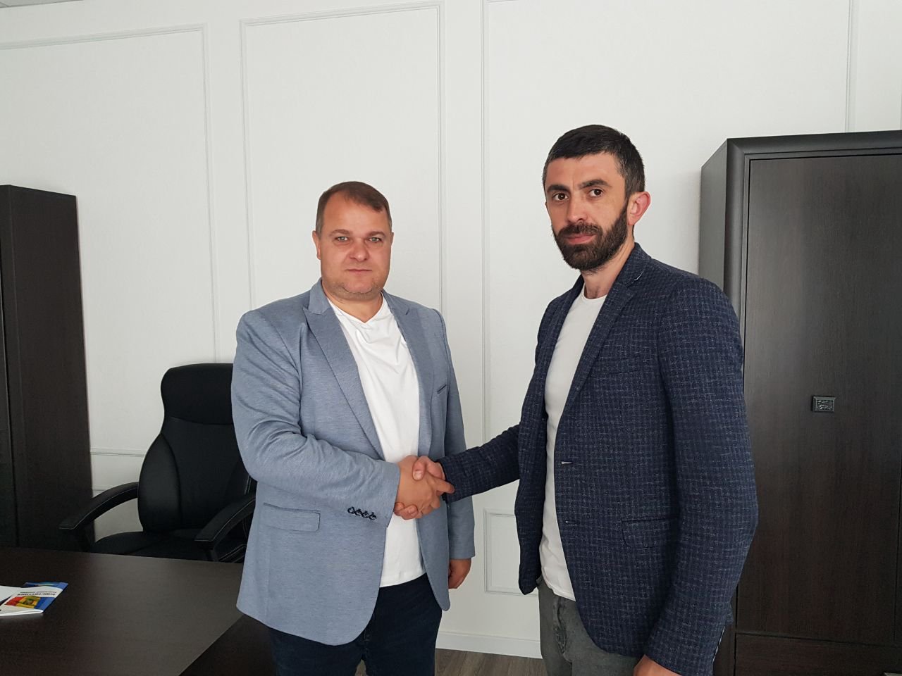 Cinci primari din Drochia și președintele raionului renunță la PSRM și se alătură la Partidul „Renaștere-Возрождение”