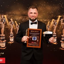Meddev Management SRL – liderul esteticii medicale din Moldova, premiat la NOTORIUM Brand Awards 2025 (VIDEO)
