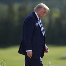Trump promite un „anunț major” privind Rusia și confirmă un nou acord NATO pentru furnizarea de arme Ucrainei
