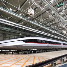 China dezvăluie prototipul celui mai rapid tren de mare viteză din lume. În teste a atins 450 km/h