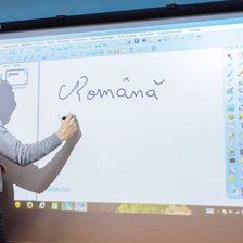 100 de profesori din școlile alolingve din Republica Moldova vor merge în România pentru un stagiu de formare în limba română