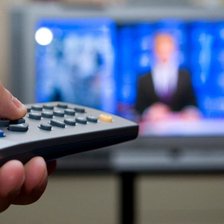 Ar fi omis protecția minorilor într-un buletin de știri. Postul public de televiziune, sancționat cu 5.000 de lei