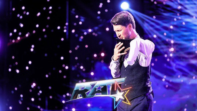 Un moldovean ajunge în etapa următoare a concursului „Românii au talent”. A cucerit juriul cu interpretarea la nai (VIDEO)