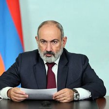 Premierul armean anunță dejucarea unei tentative de lovitură de stat. Arhiepiscop și lideri ai opoziției, reținuți