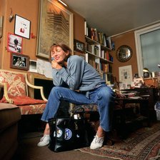 Geanta originală Hermès Birkin, inspirată de Jane Birkin, scoasă la licitație la Paris

