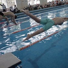 25 de tineri din Bălți au devenit maeștri în sport la înot