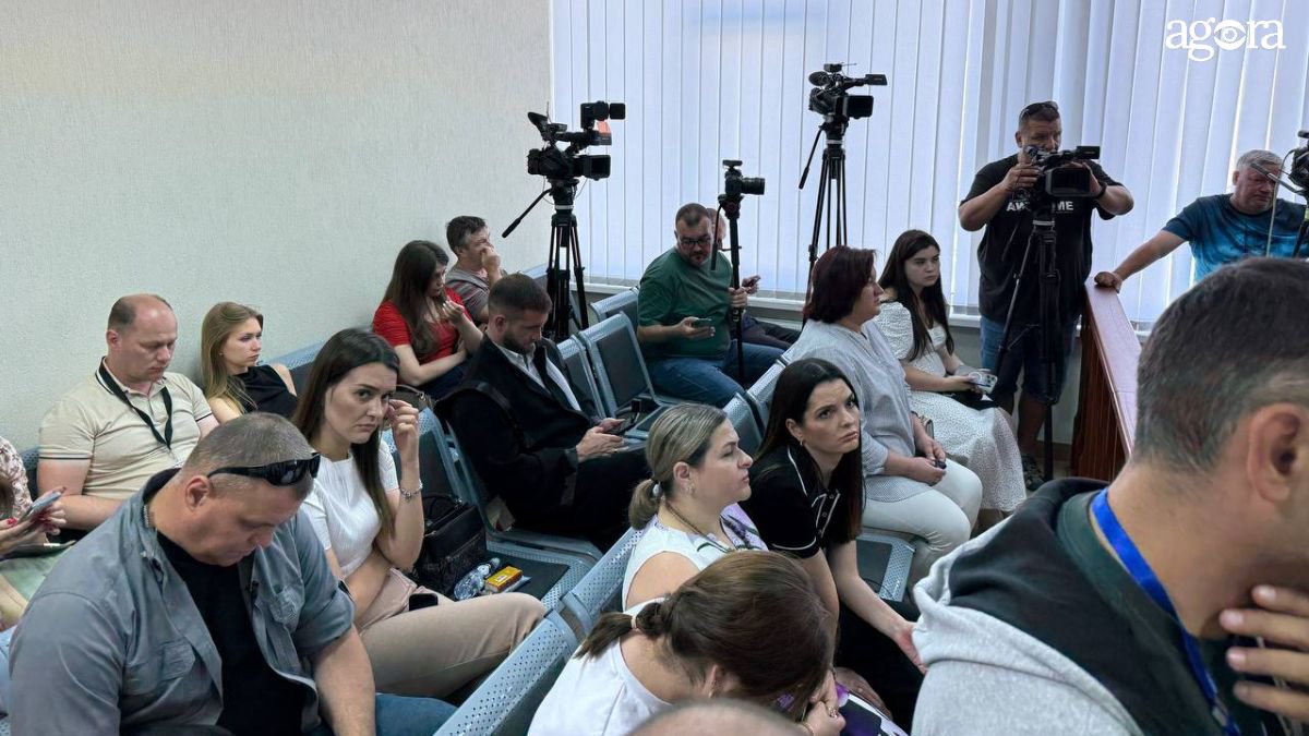 Evghenia Guțul, în fața magistraților: Bașcana riscă nouă ani de închisoare (FOTO/UPDATE)