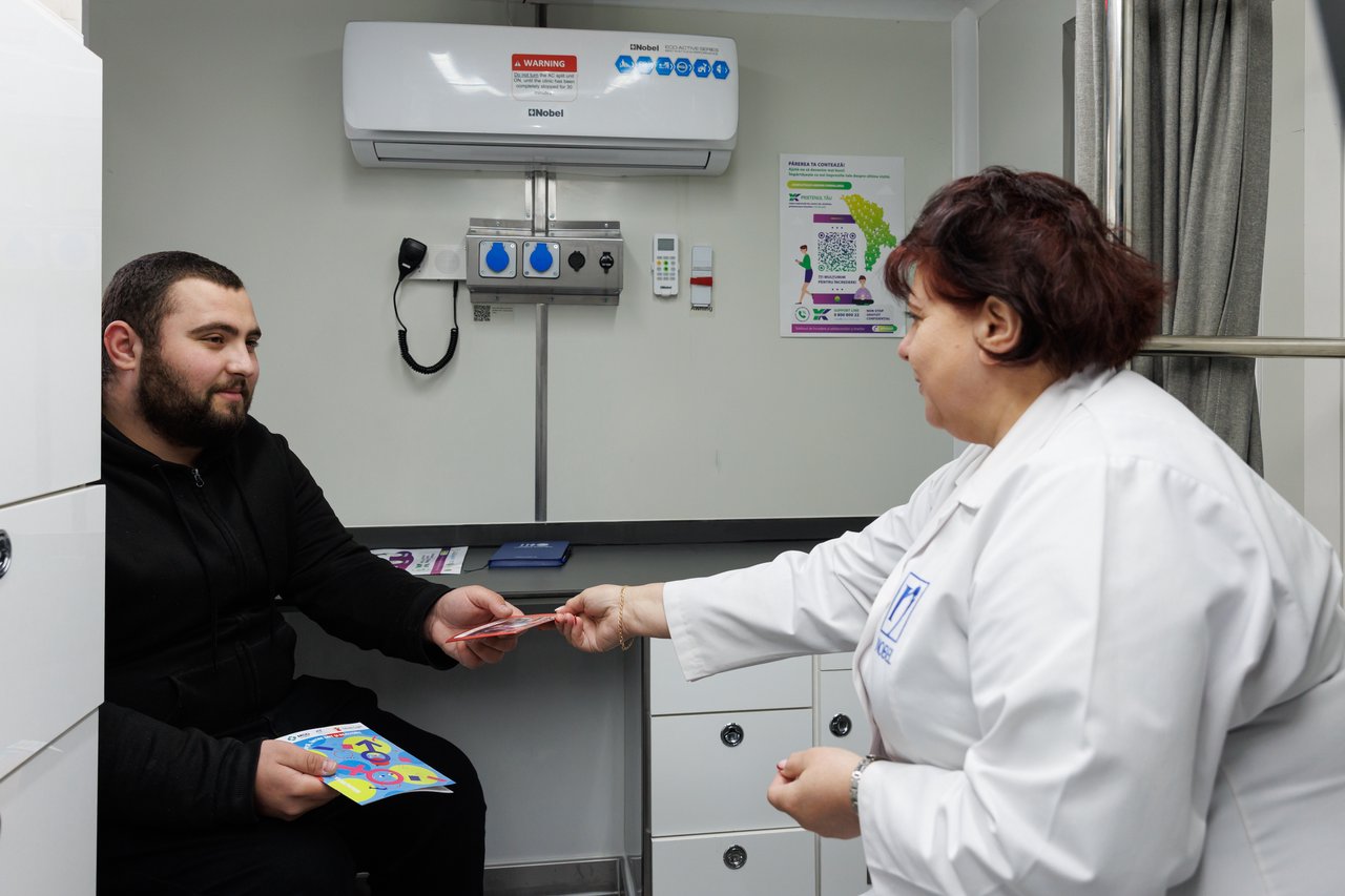 Clinică mobilă în Cahul: Peste 27 de mii de tineri au acces la servicii medicale gratuite