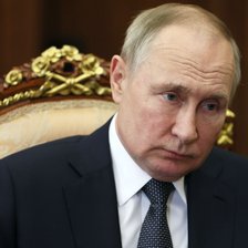 Financial Times: Putin se crede Petru I, iar consilierii săi se tem să-i spună adevărul. Cum a arătat dimineața de 24 februarie la Kremlin
