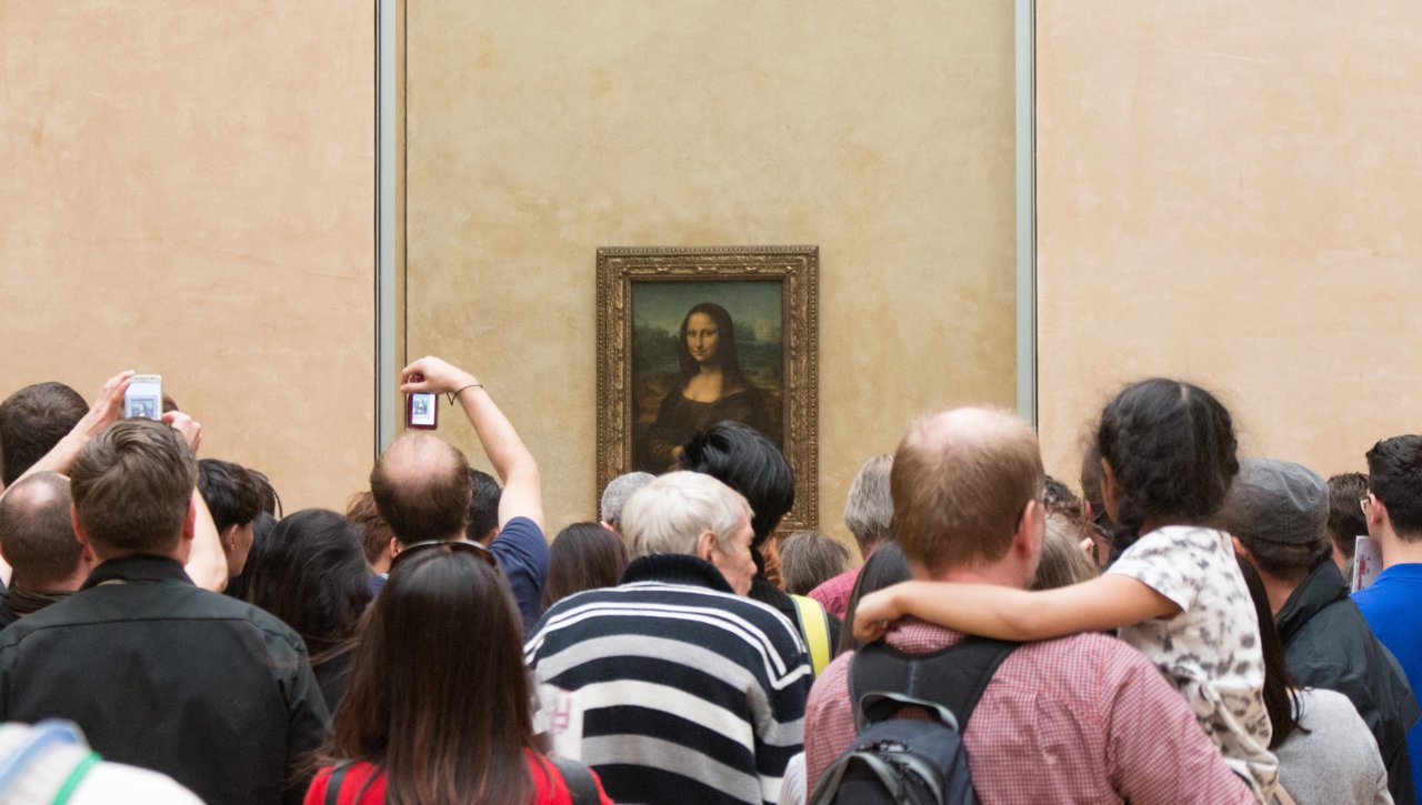 Muzeul Luvru vrea să mute Mona Lisa la subsol: „Ar putea pune capăt dezamăgirii publicului”