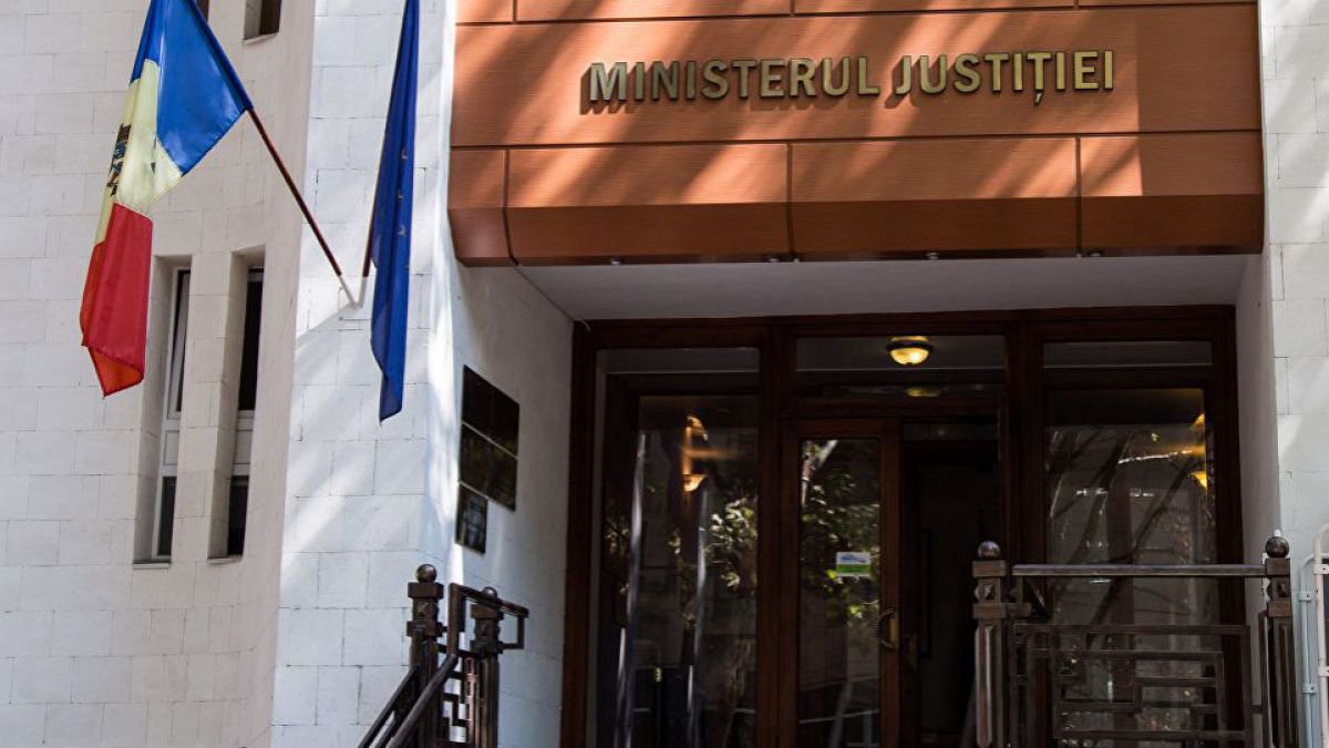 Termeni încălcați, decizii emise la pachet sau ignorarea practicii judiciare. Ministerul Justiției se arată îngrijorat de deciziile CSJ