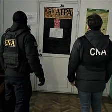 Șase persoane, reținute la Edineț, în dosare ce vizează mita pentru permisele de conducere