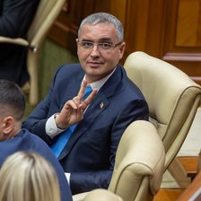 Usatîi: Fracțiunea Partidul Nostru ar urma să dețină președinția în Comisia agricultură și industrie alimentară 