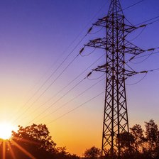 Energocom: Peste 80% din energia electrică procurată în septembrie vine din importuri. Prețul mediu, mai mic decât în august