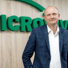 „Agricultorii din Moldova au învățat cum să se adapteze schimbărilor și să investească responsabil și eficient, împreună cu Microinvest” (INTERVIU)