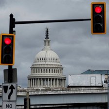 Congresul SUA a votat un acord de ultimă oră, pentru a evita închiderea Guvernului. Rezoluția nu include ajutor pentru Ucraina