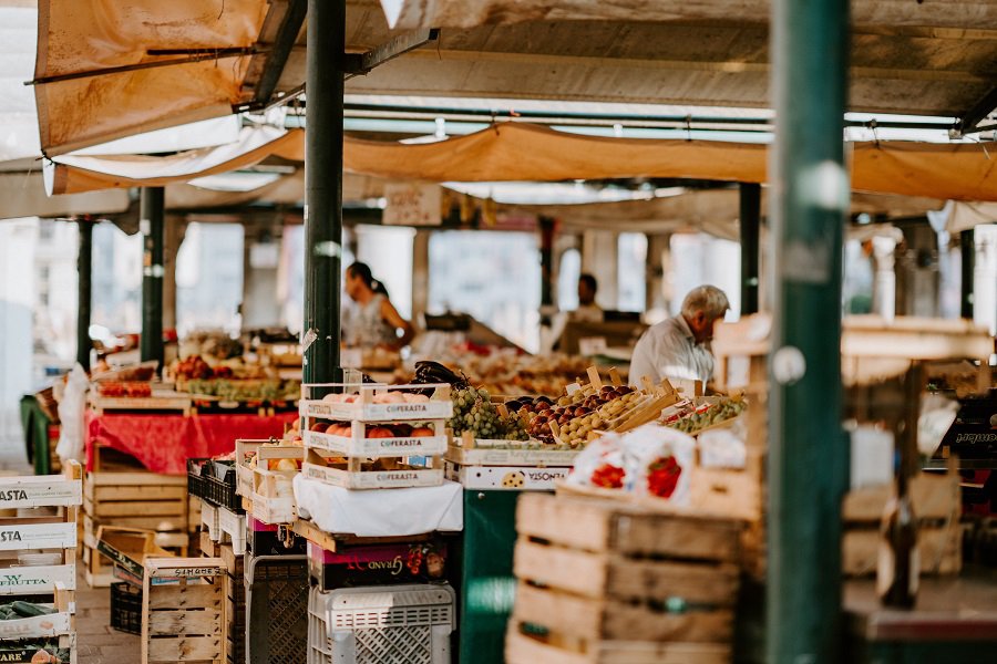 Unde găsim produse autohtone și mărfuri agricole de sezon în acest weekend. Iată adresele târgurilor din capitală