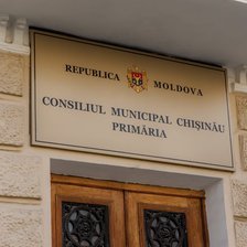 Bugetul capitalei nu trece de prima lectură. PAS: „Îi mai dăm o șansă lui Ion Ceban”. MAN: „Am văzut declarații, populisme, show-uri”