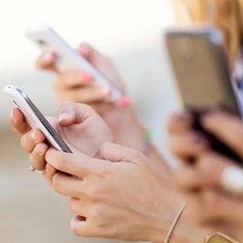 Internetul, în creștere, telefonia clasică – în scădere. Evoluția pieței comunicațiilor din Moldova în trimestrul II 2025