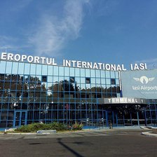 Accesul la Aeroportul din Iași va fi posibil doar cu autocarul. Măsura va fi aplicată temporar, până în luna august