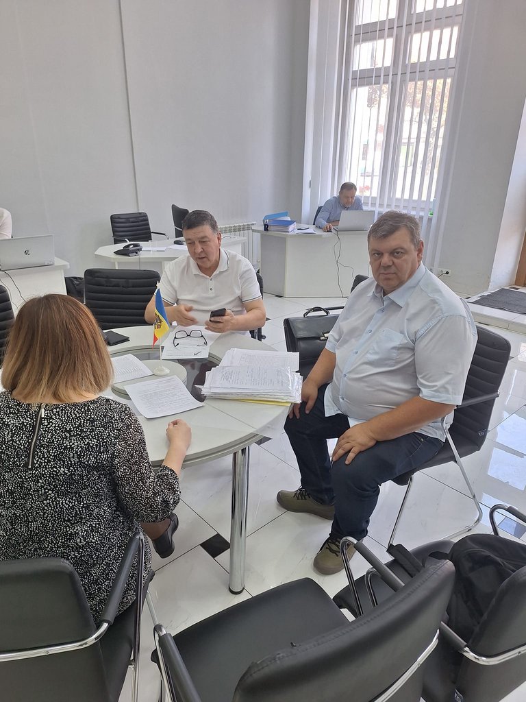ALEGERI 2023 | Totuși candidează! Comentatorul politic Roman Mihăieș a depus a depus actele pentru înregistrare în cursa pentru fotoliul de primar