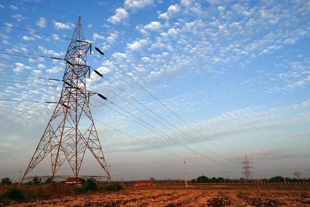 Linia electrică Bălți-Suceava: Circa 20% din costul construcției va fi acoperit dintr-un grant oferit de BERD