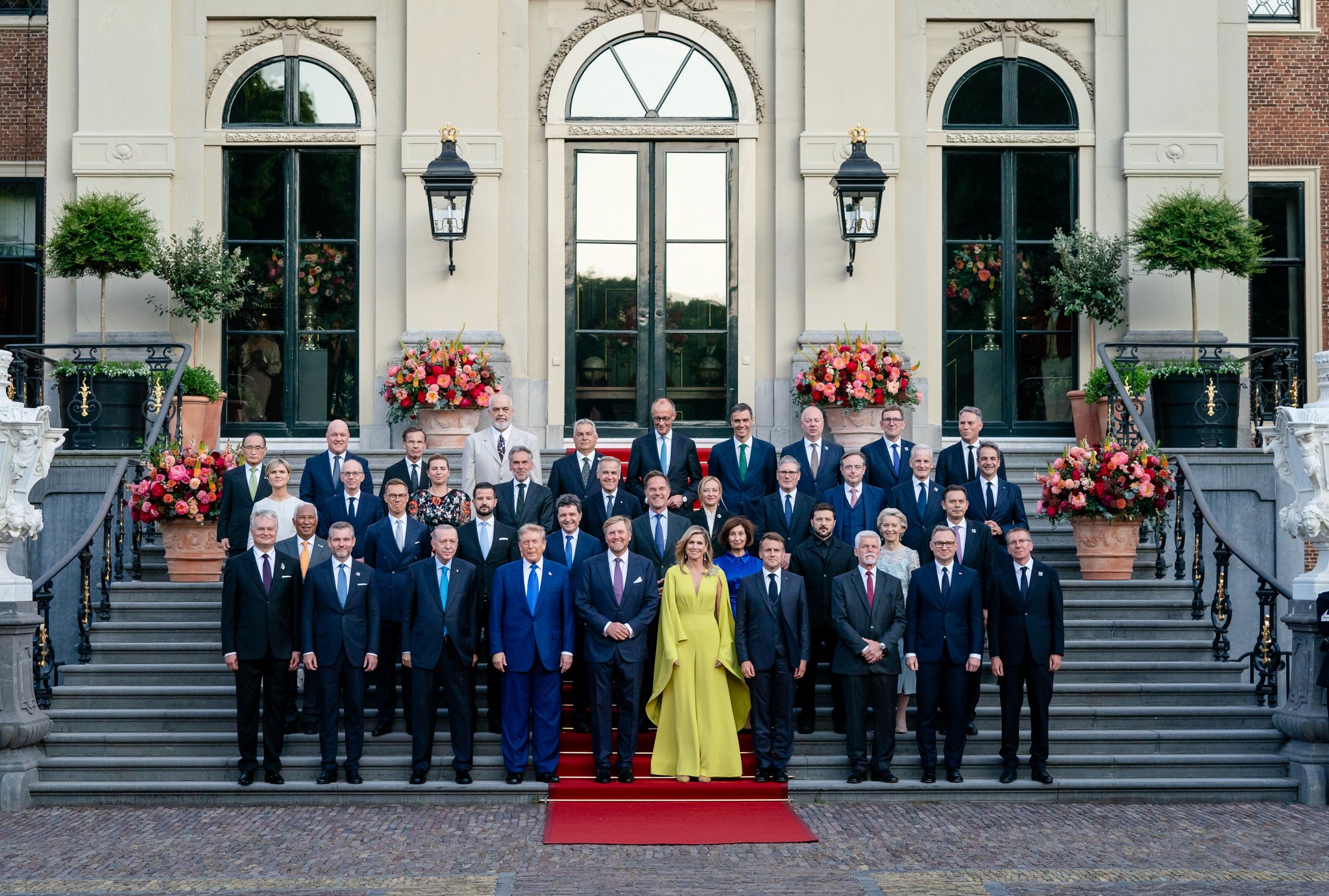 LIVE TEXT: Liderii NATO se întâlnesc la Summitul de la Haga. AGORA îți aduce detalii din culise