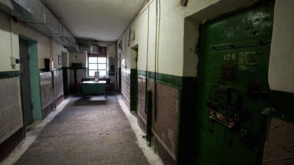 Bărbatul evadat din Penitenciarul din Bender, în arest preventiv pentru 30 de zile. Este cercetat penal pentru o nouă tâlhărie (UPDATE)