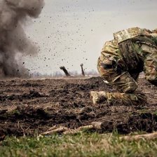 Reuters: Putin i-ar cere Ucrainei renunțarea la Donbas, să renunțe la aderarea NATO și să nu găzduiască trupe occidentale 

