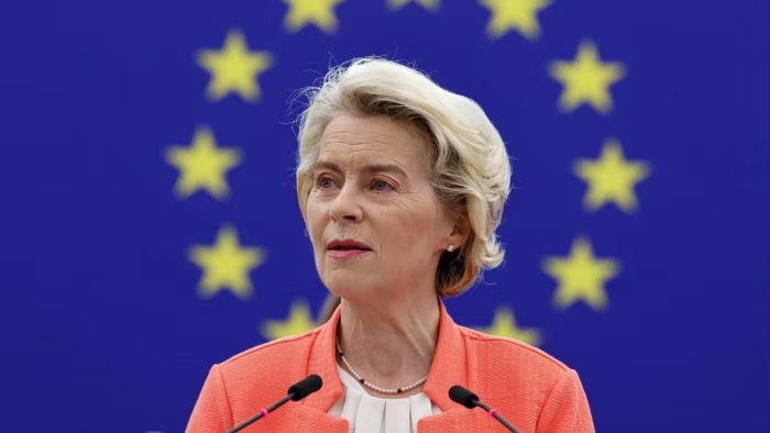 Ursula Von der Leyen, vizată de o moțiune de cenzură în Parlamentul European 