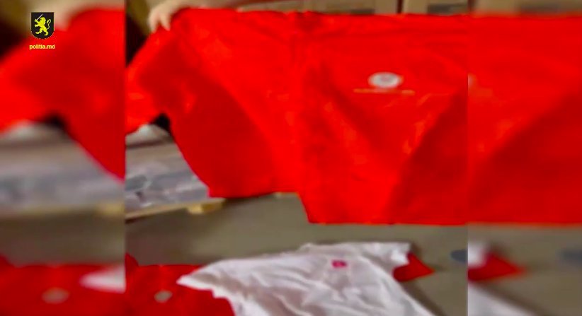 Percheziții la o tipografie. Ar fi tipărit ilegal materiale electorale (VIDEO)