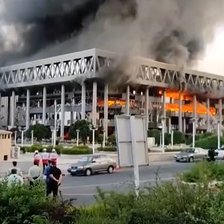 Israelul a bombardat televiziunea de stat iraniană. Momentul, surprins în direct (VIDEO)