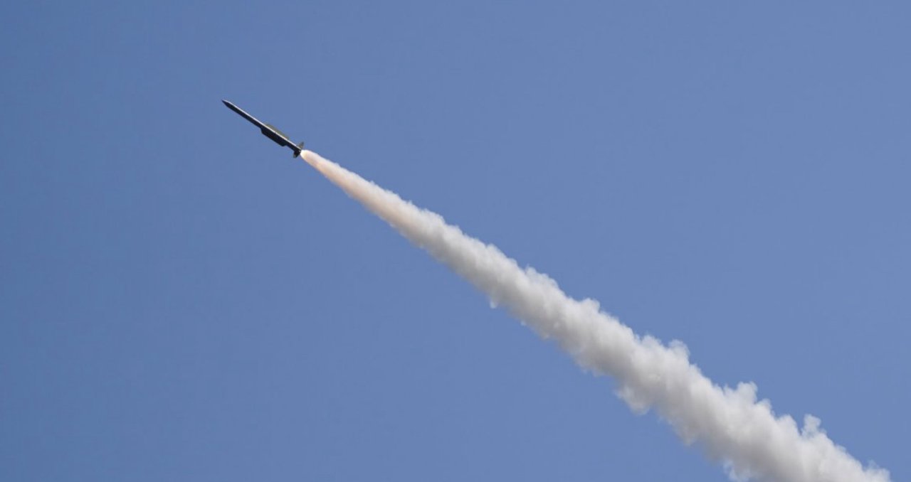 O rachetă a survolat spațiul aerian al R. Moldova. Ambasadorul Rusiei, convocat la Ministerul de Externe