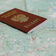 Letonia se alătură altor șase țări care încetează să recunoască pașapoartele rusești nebiometrice 

