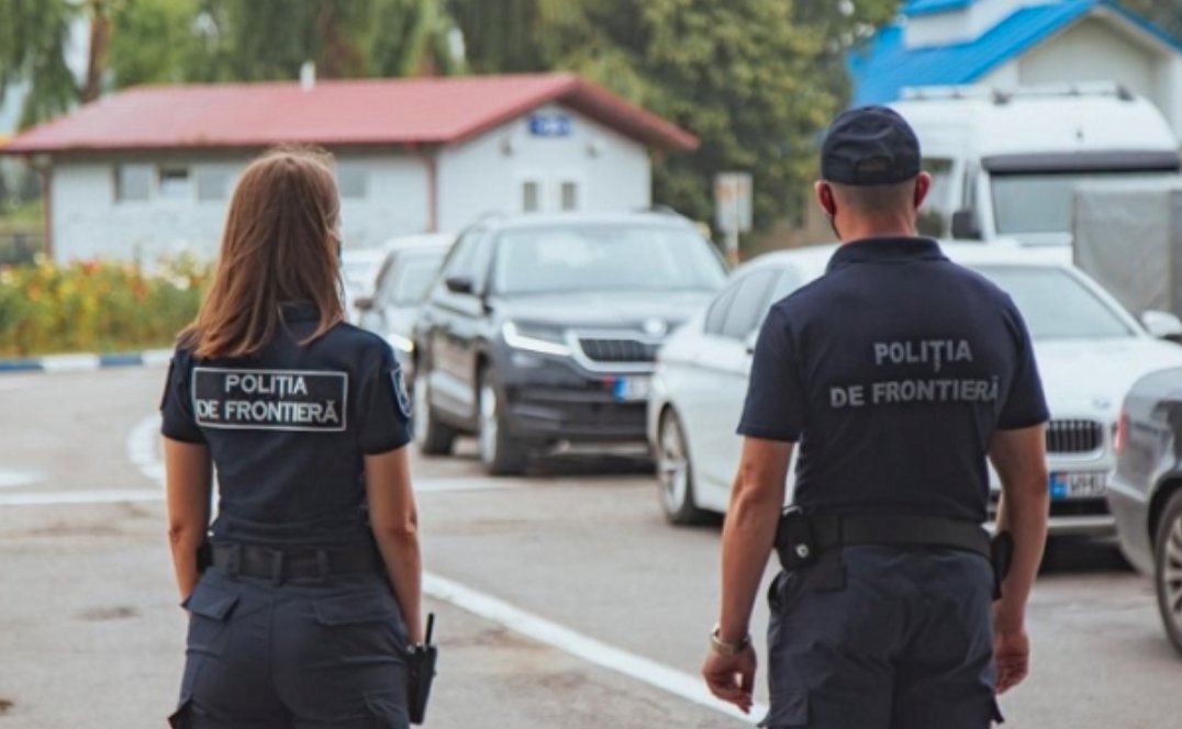 ACTUAL // O polițistă de frontieră ar fi agresat o femeie care o acuza că ar fi băută. PF și Procuratura Ocnița pornesc anchete (VIDEO)