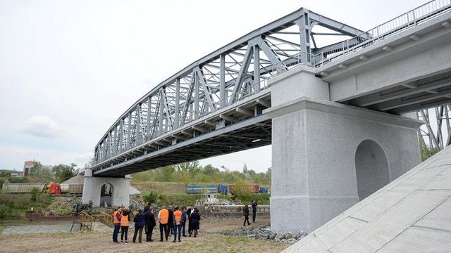 Trei poduri la frontiera cu România vor intra în reparații. Cheltuielile  se împart între cele două țări