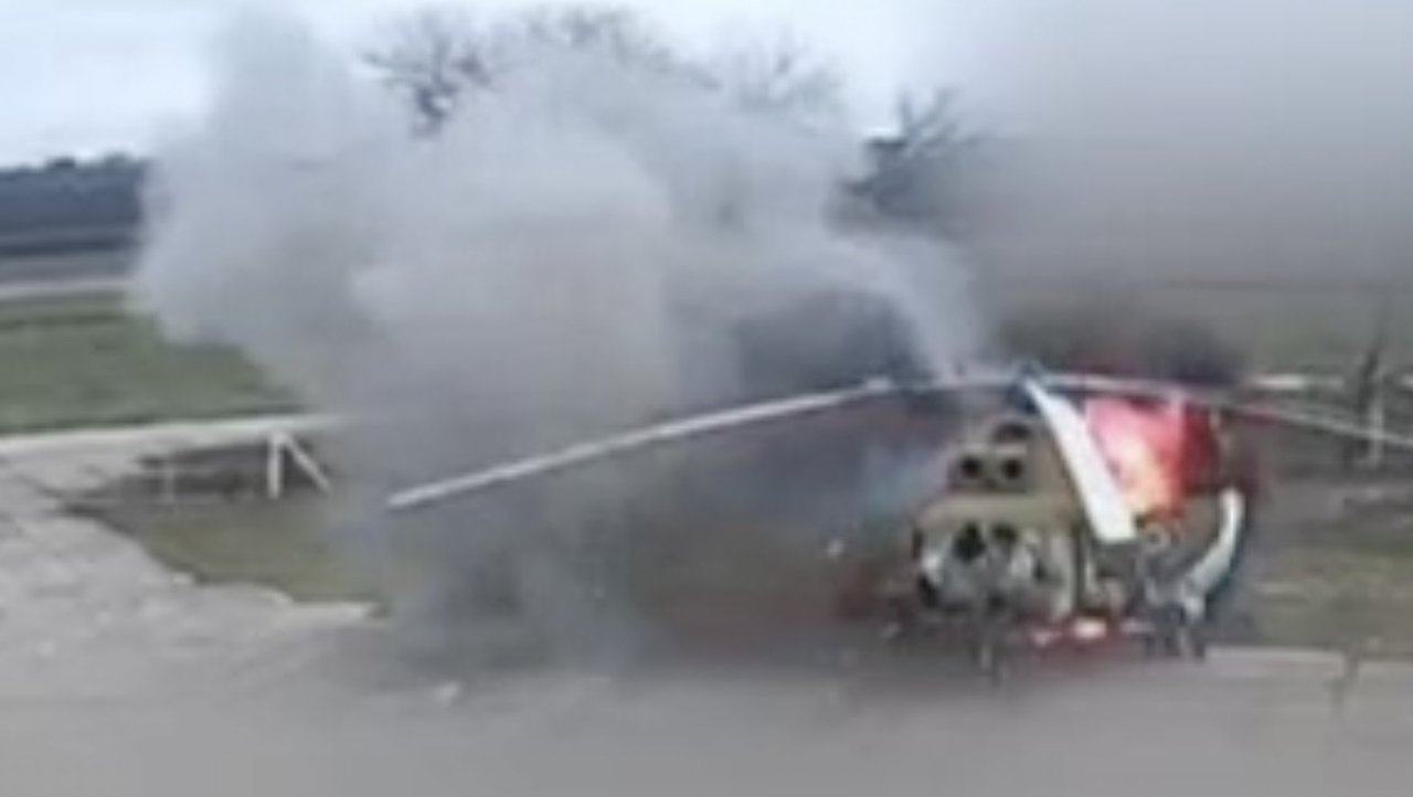 No comment | Cum dispare drona care ar fi „atacat” un elicopter la Tiraspol. MAI: E un montaj (VIDEO)