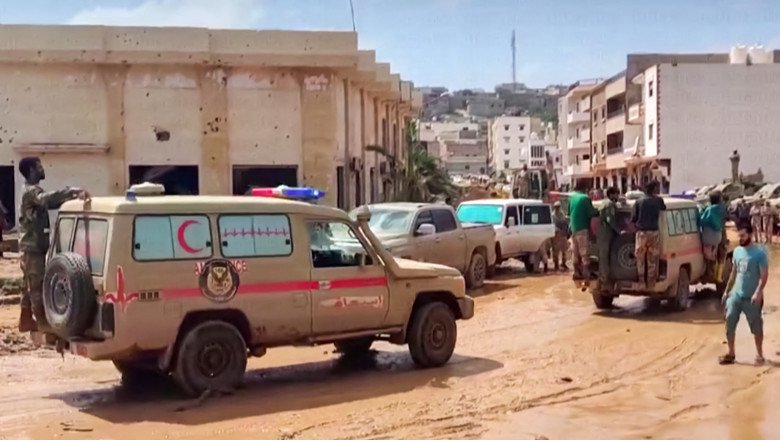 Libia: Patru salvatori din Grecia veniți în misiune și-au pierdut viața într-un accident rutier. 15 colegi sunt răniți
