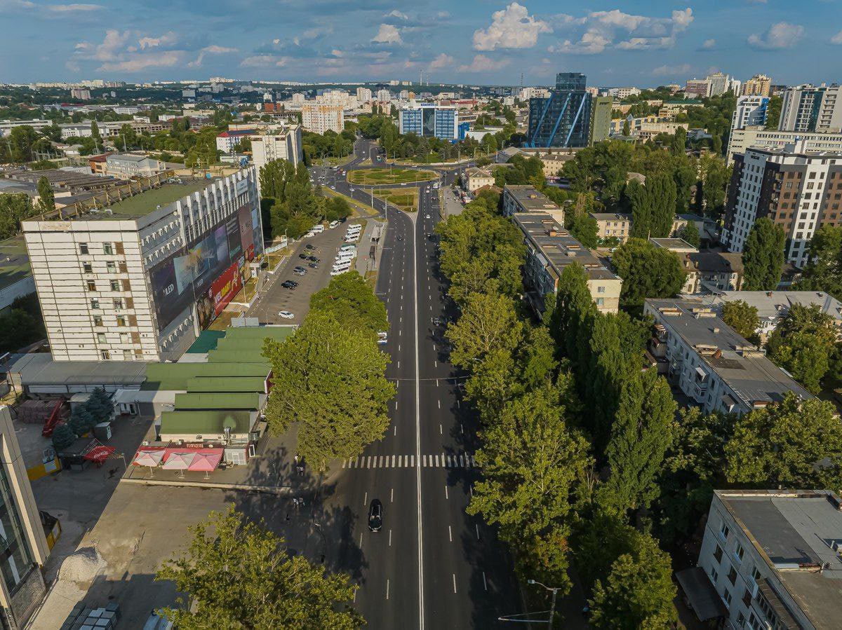 Chișinău: Circulația rutieră, suspendată pentru câteva zile pe mai multe străzi din capitală. Bulevardul Ștefan cel Mare, în listă

