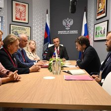 Dodon, Tarlev, Vlah și Caraman, la Sankt Petersburg. Discută cu rușii despre „revenirea la achizițiile directe de energie”