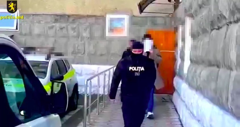 Dosarul dezordinilor în masă: Cei șapte, bărbați reținuți duminică au fost plasați în arest pentru 30 de zile 