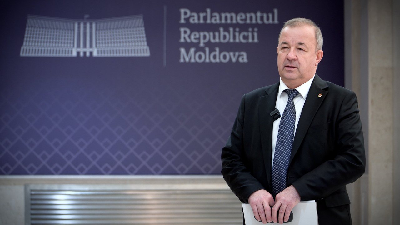 BCS rămâne fără încă un deputat. Veaceslav Nigai părăsește fracțiunea și Partidul Comuniștilor 