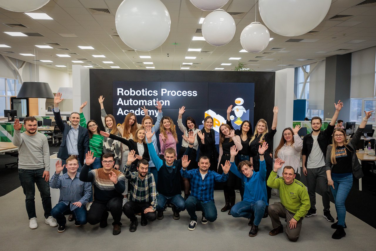 Orange Systems Academy: Prima promoție de absolvenți ai cursului de Robotizare Automatizată a Proceselor