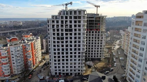 Patru întreprinderi de construcții au trucat 60 de proceduri de achiziții public