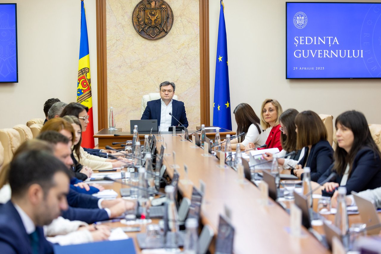 Dezvoltarea R. Moldova în următorii trei ani: Guvernul Recean aprobă „108 acțiuni de modernizare a țării”