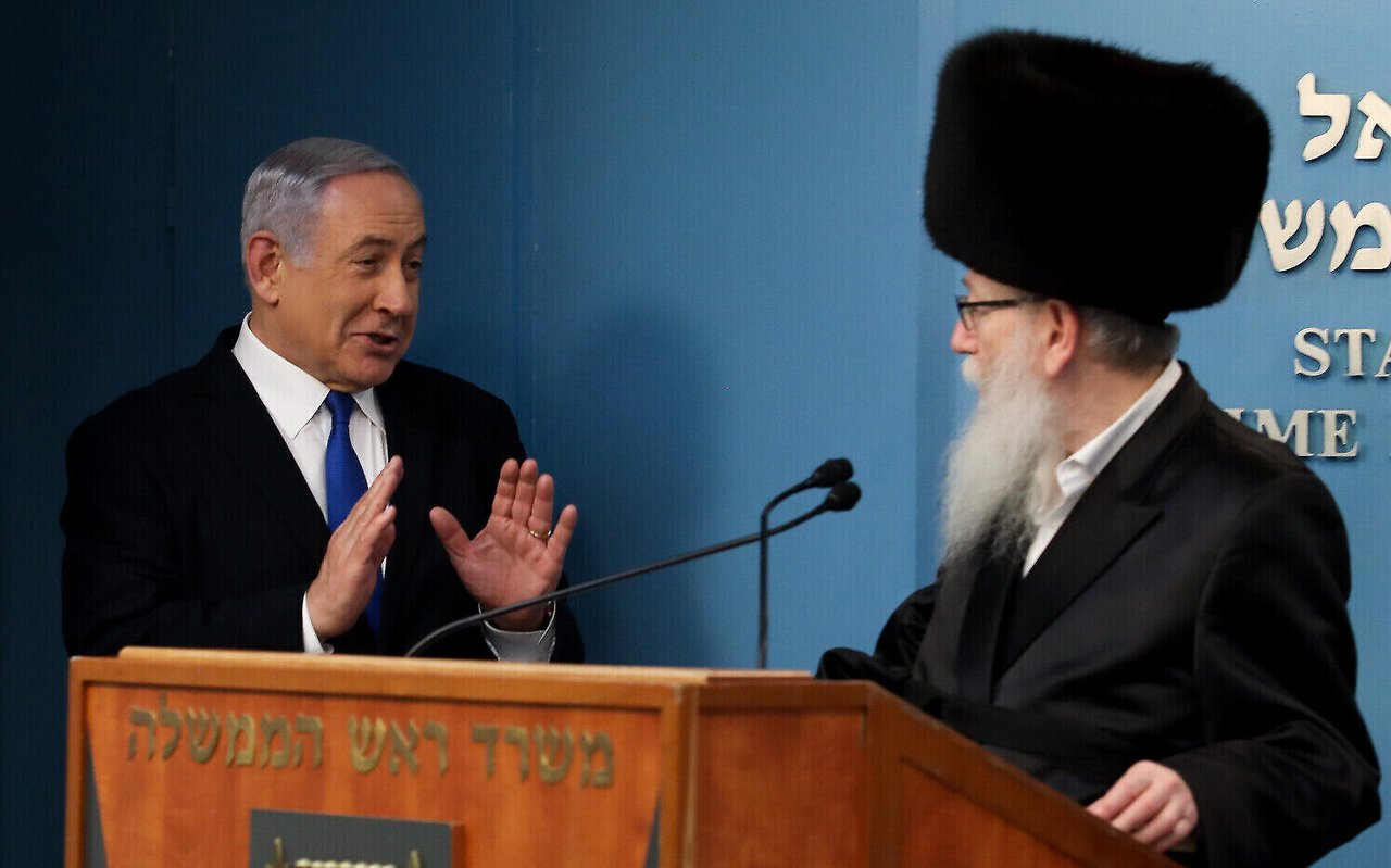 Netanyahu previne evreii hasidici că e periculos să meargă în pelerinaj la Uman. De ce declarația lui a trezit supărări