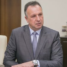 Ministrul Sănătății sesizează CNA: Cere investigații în cazul diplomelor pretins false